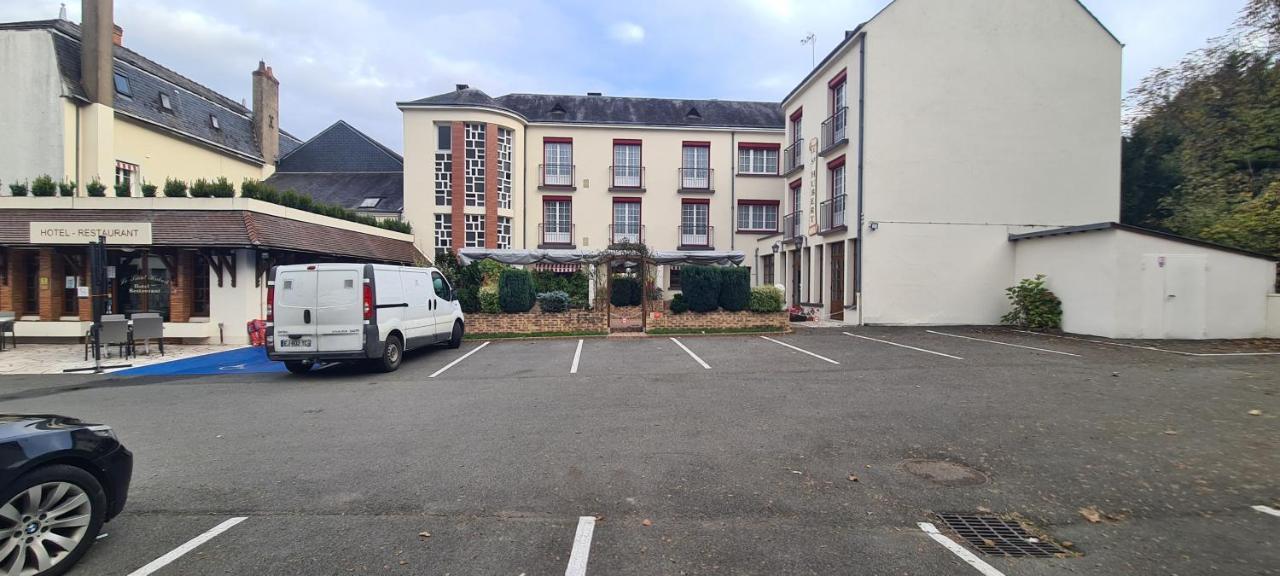 Logis Hotel Saint-Hubert كور تشيفيرني المظهر الخارجي الصورة