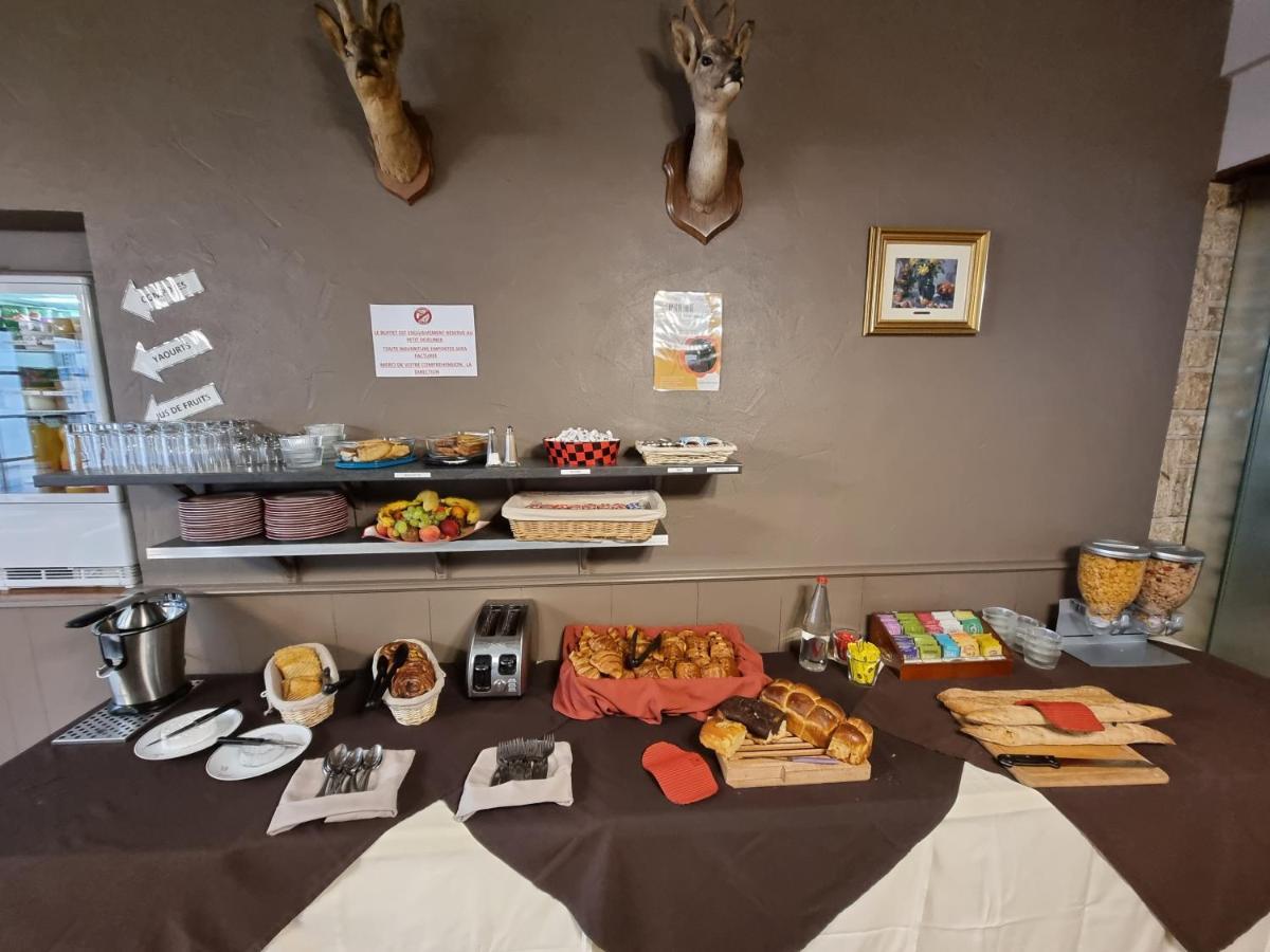 Logis Hotel Saint-Hubert كور تشيفيرني المظهر الخارجي الصورة