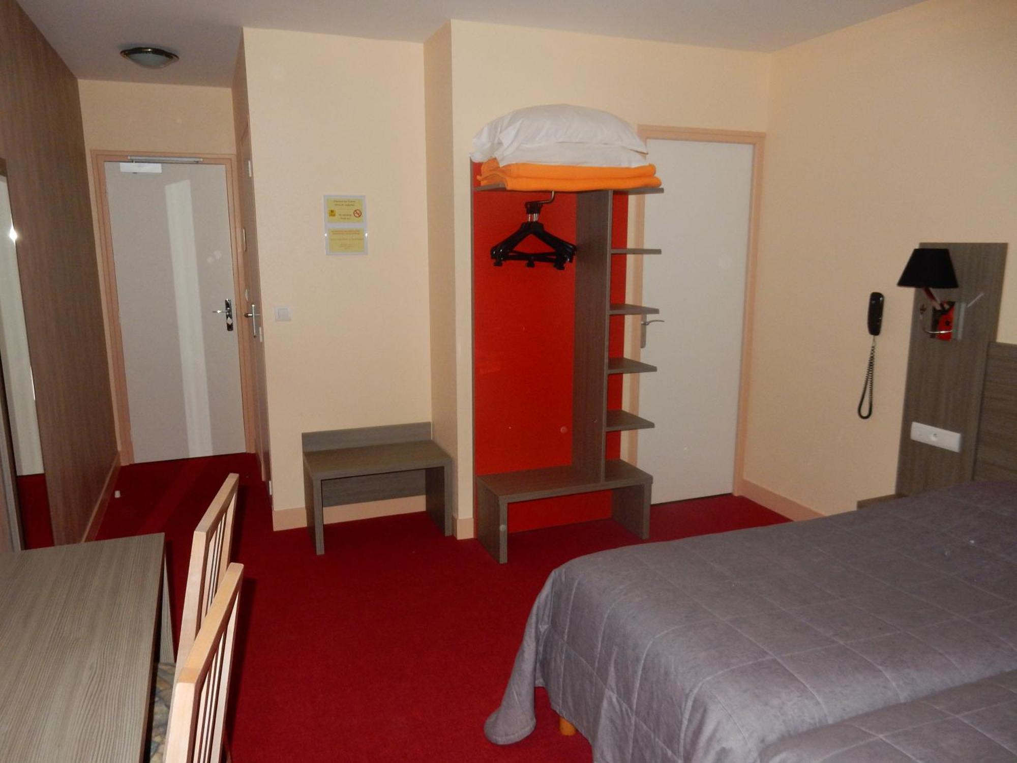 Logis Hotel Saint-Hubert كور تشيفيرني الغرفة الصورة