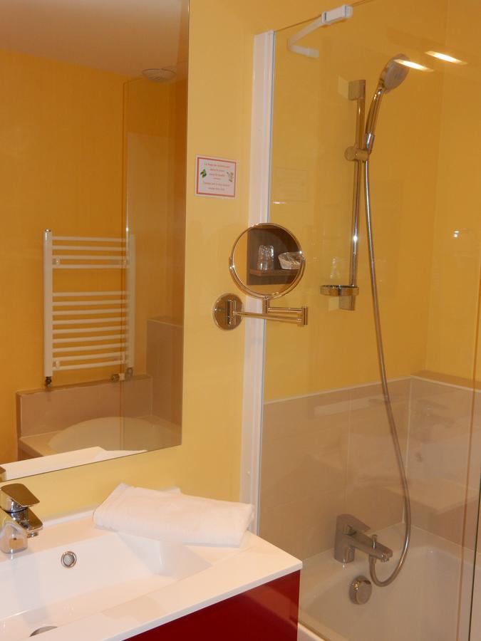 Logis Hotel Saint-Hubert كور تشيفيرني المظهر الخارجي الصورة
