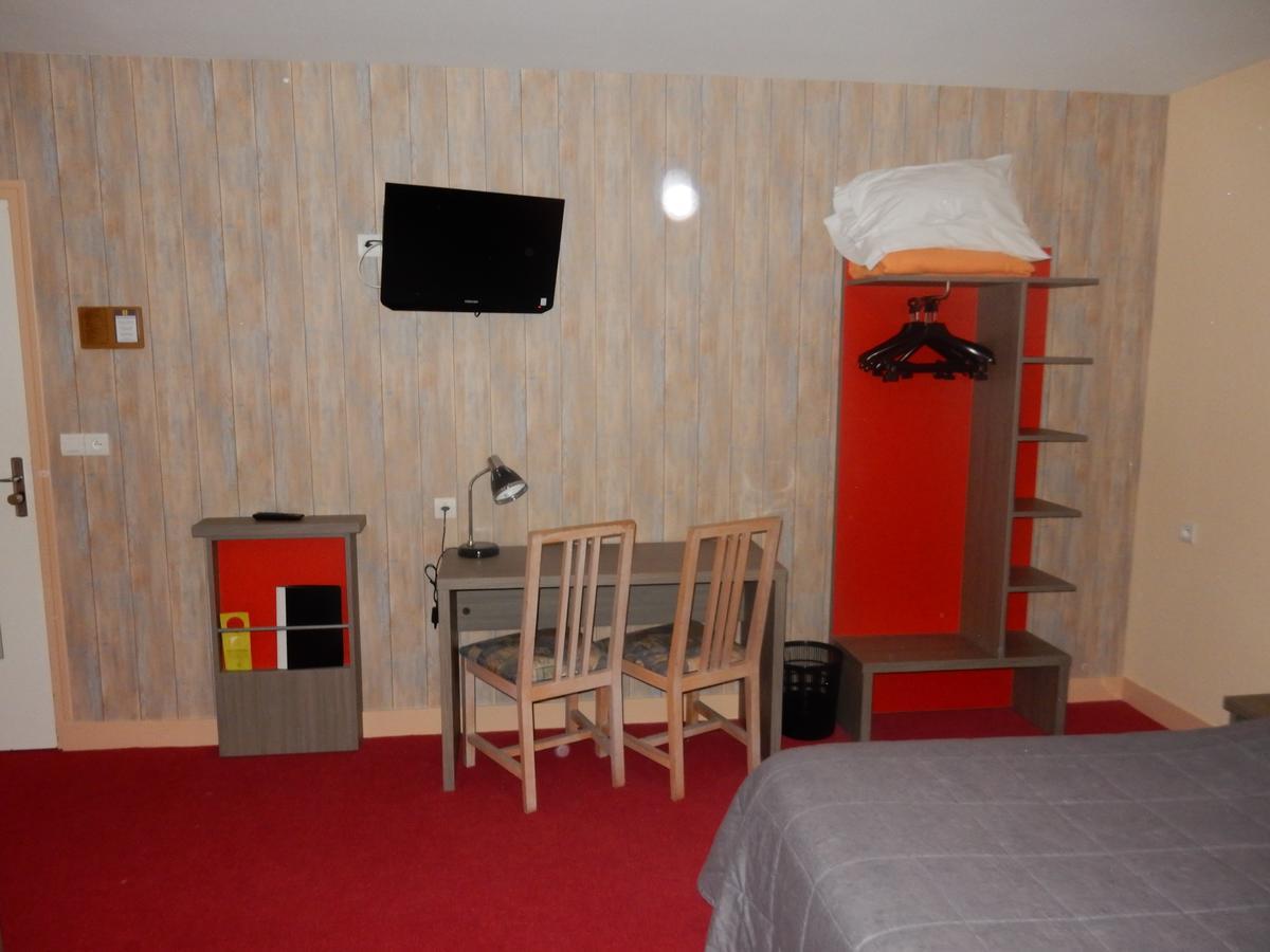 Logis Hotel Saint-Hubert كور تشيفيرني المظهر الخارجي الصورة
